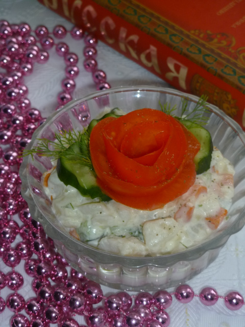 Салат овощной с рыбой  (Русская кухня)